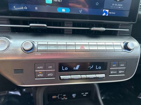 Used 2025 Hyundai Kona SEL FWD image 24