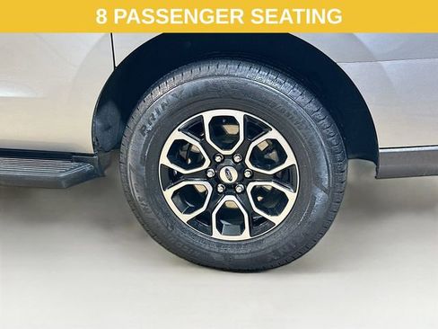 Certified 2024 Ford Expedition Max XLT image 6