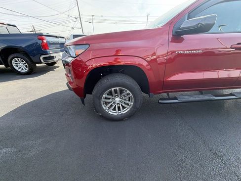 Used 2023 Chevrolet Colorado LT w/ LT Convenience Package II image 16