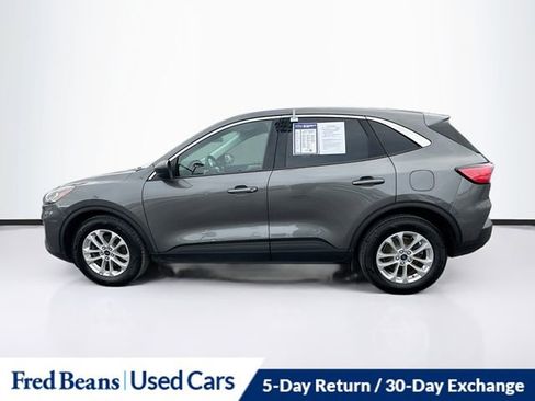 Used 2022 Ford Escape SE w/ Cold Weather Package image 4