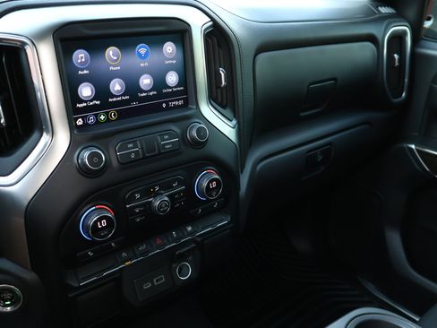 Used 2021 Chevrolet Silverado 1500 LT w/ Bed Protection Package image 19