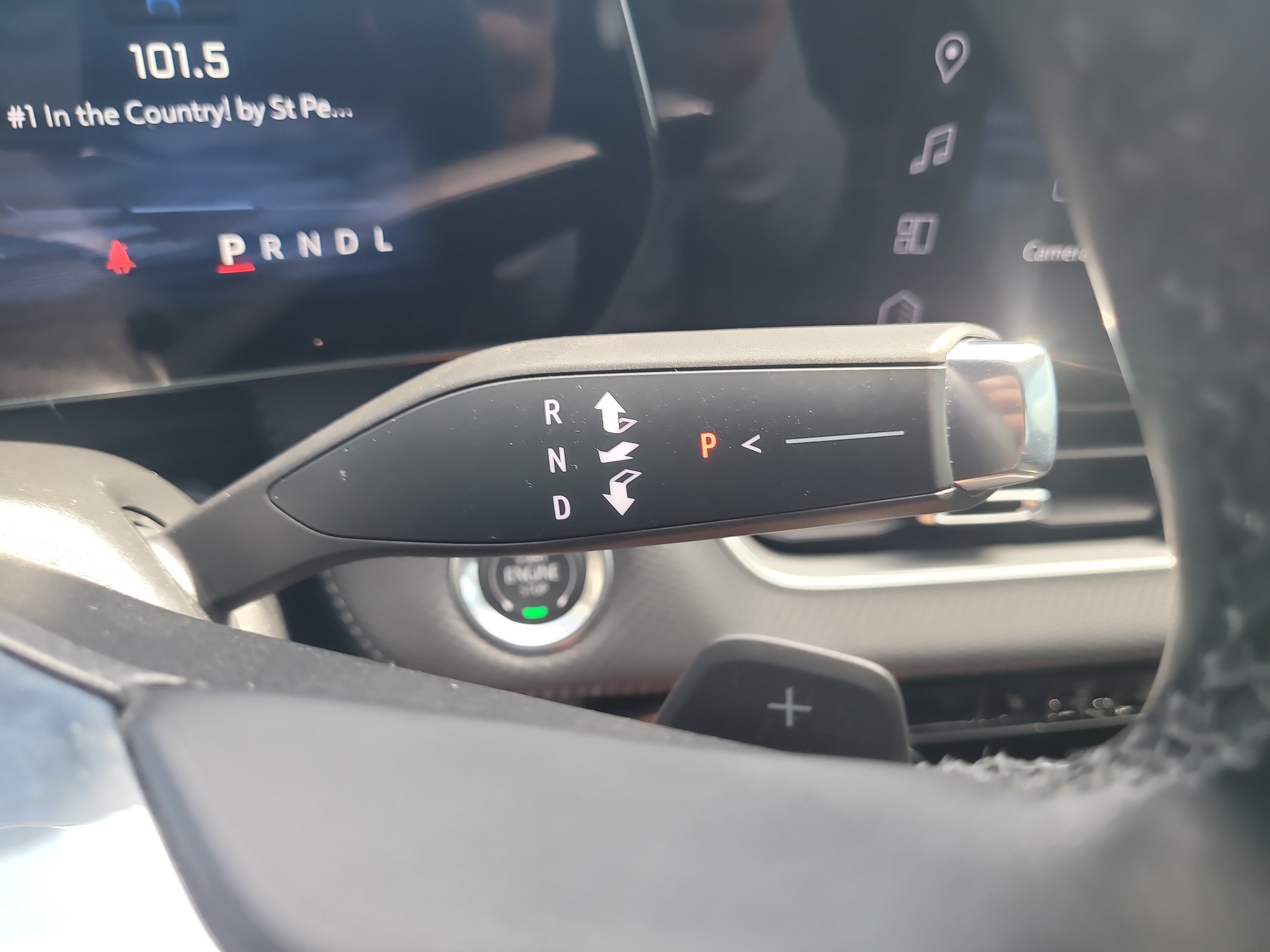 Used 2025 Chevrolet Equinox LT w/ Safety and Technology Package FWD image 30