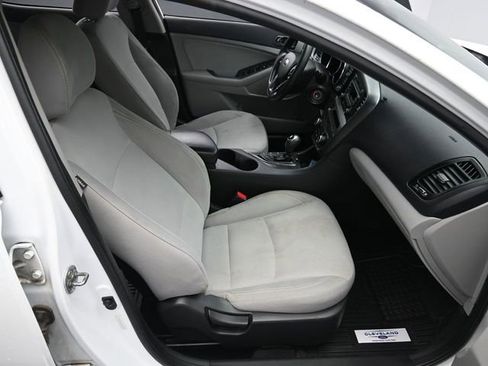 Used 2013 Kia Optima LX image 26