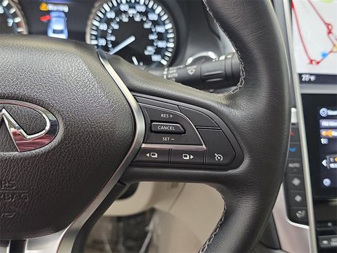 Used 2020 INFINITI Q50 Luxe w/ Essential Package (3.0T Luxe) image 18