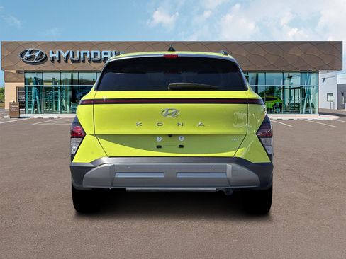 New 2026 Hyundai Kona Limited FWD image 6