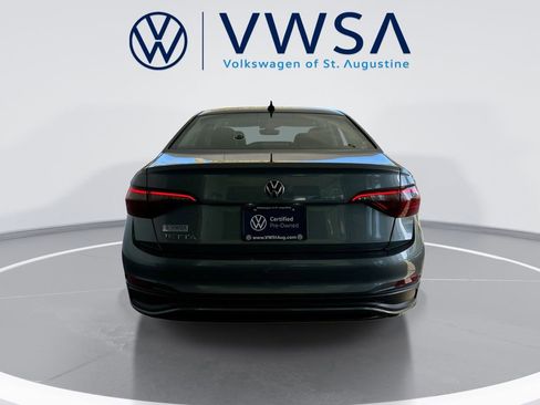 Certified 2024 Volkswagen Jetta S image 7