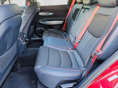 Used 2023 Genesis GV70 2.5T w/ Sport Prestige Package image 18