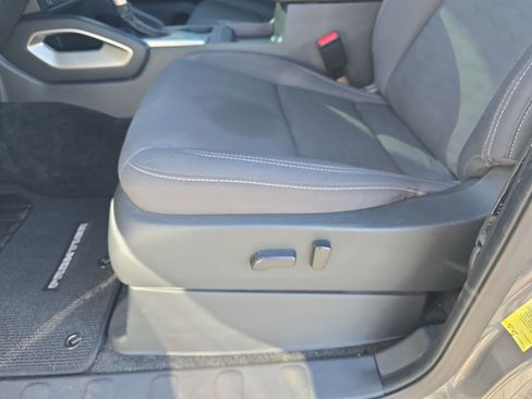 Used 2022 Nissan Frontier SV image 27