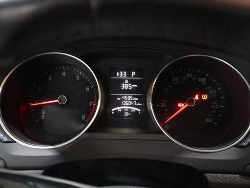 Used 2015 Volkswagen Jetta SE image 38