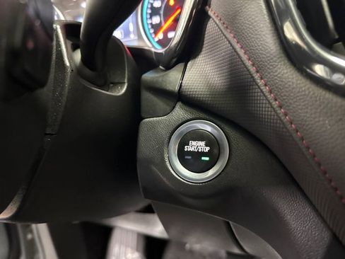 Used 2023 Chevrolet Equinox RS image 20