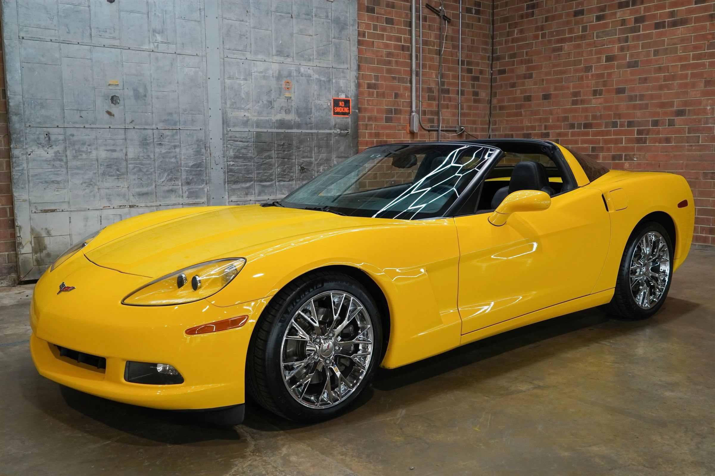 Used 2012 Chevrolet Corvette Coupe w/ Roof Package RWD image 44