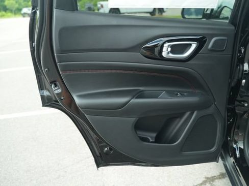 New 2026 Jeep Compass Trailhawk w/ Sun, Sound & Navigation Group AWD/4WD image 15