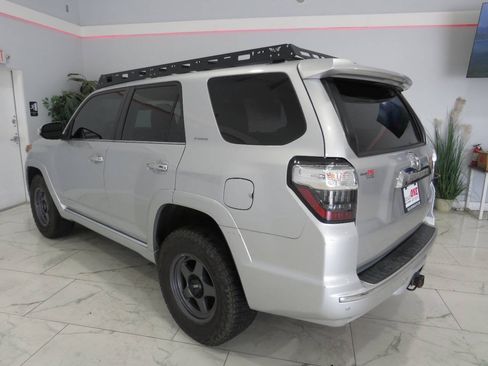 Used 2014 Toyota 4Runner Limited AWD/4WD image 5