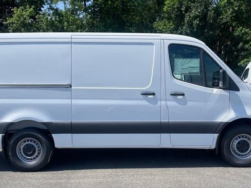 New 2026 Mercedes-Benz Sprinter 2500 image 7