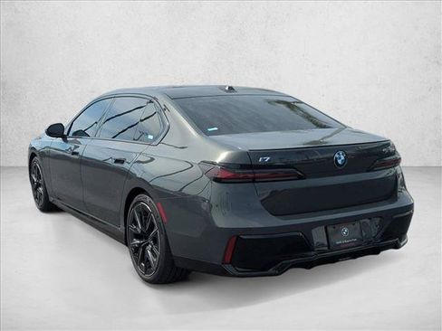 New 2026 BMW i7 eDrive50 w/ M Sport Package RWD image 9