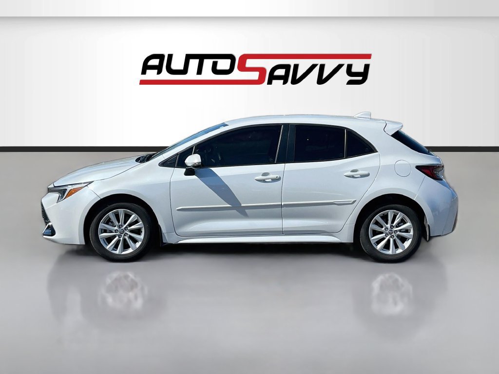 Used 2025 Toyota Corolla SE FWD image 4