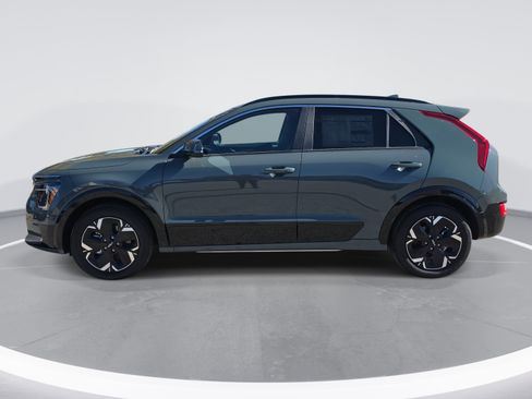 New 2025 Kia Niro Wind image 8