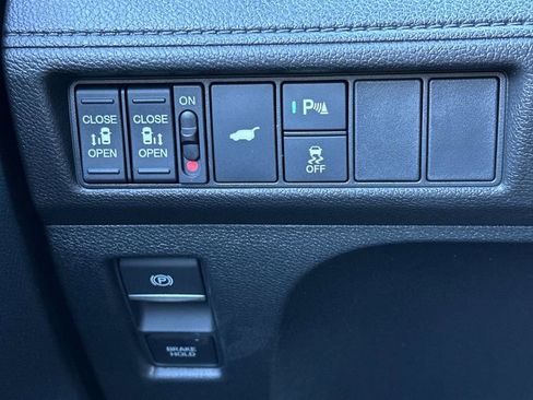 New 2026 Honda Odyssey Touring image 33