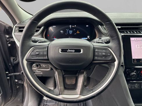 Used 2022 Jeep Grand Cherokee L Limited AWD/4WD image 26