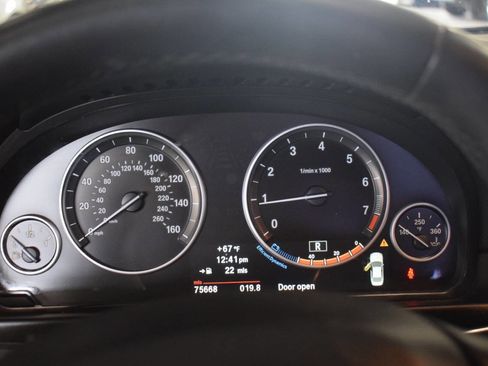 Used 2013 BMW 528i Sedan RWD image 58