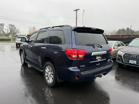 Used 2010 Toyota Sequoia Limited image 6
