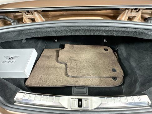 Certified 2022 Bentley Continental GT AWD/4WD image 24