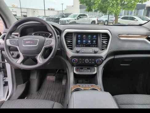 Certified 2023 GMC Acadia SLE w/ Driver Convenience Package AWD/4WD image 28