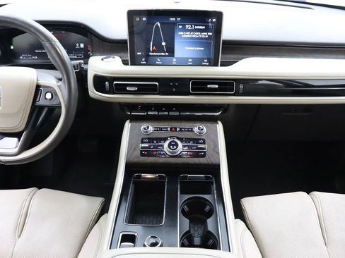 Used 2020 Lincoln Aviator Reserve w/ Equipment Group 201A AWD/4WD image 24