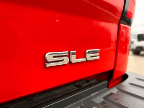 Used 2018 GMC Sierra 1500 SLE image 11