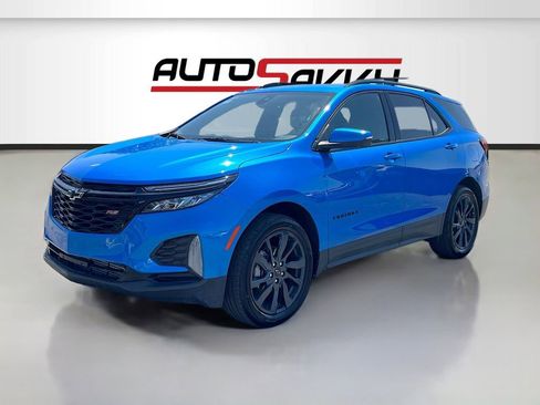 Used 2024 Chevrolet Equinox RS image 3