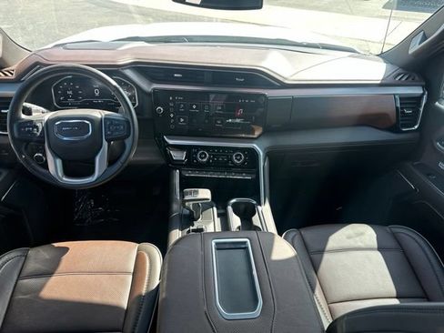 Used 2022 GMC Sierra 1500 Denali AWD/4WD image 21