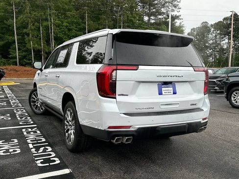 New 2026 GMC Yukon XL Denali w/ Denali Reserve Package AWD/4WD image 6