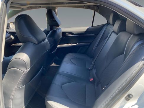 Used 2023 Toyota Camry XSE FWD image 13