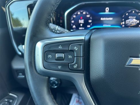 Used 2024 Chevrolet Silverado 1500 LT w/ Z71 Off-Road Package image 30