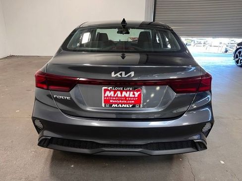 Used 2023 Kia Forte LXS FWD image 4