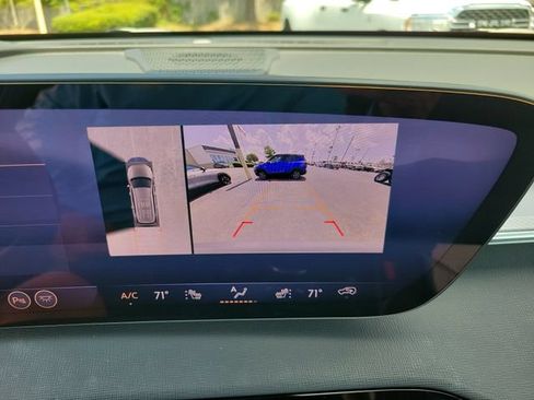 Used 2025 Buick Enclave Sport Touring FWD image 25