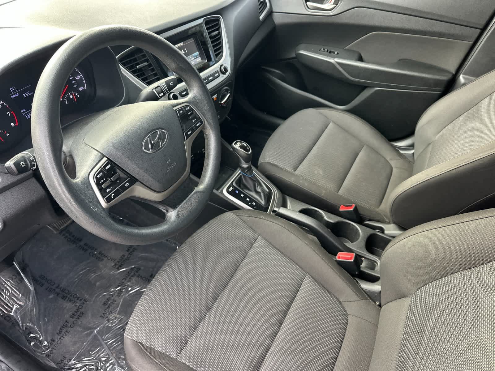 Used 2021 Hyundai Accent SE FWD image 12