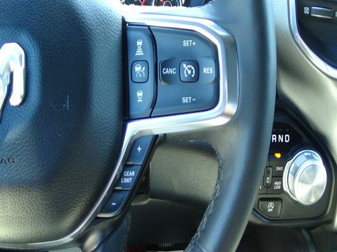 Used 2025 RAM 1500 Laramie AWD/4WD image 22