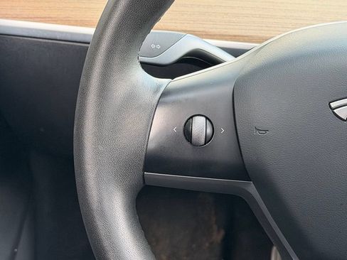 Used 2021 Tesla Model 3 Standard Range RWD image 44