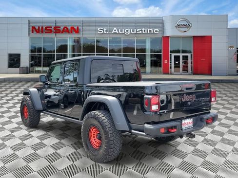 Used 2021 Jeep Gladiator Rubicon AWD/4WD image 4