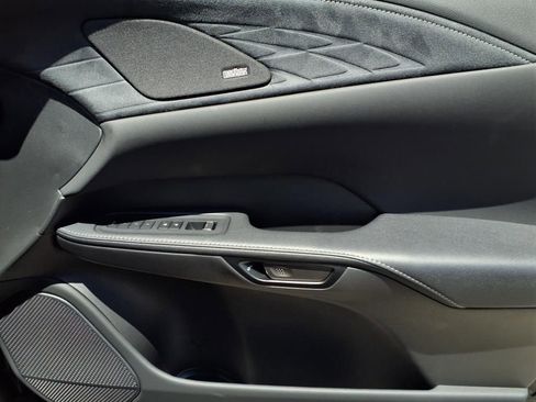 Used 2025 Lexus RX 450h AWD w/ Luxury Package image 24