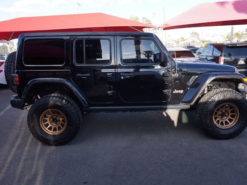 Used 2021 Jeep Wrangler Unlimited Rubicon AWD/4WD image 5