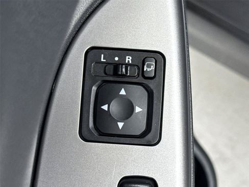 Used 2025 Mitsubishi Outlander Sport AWD image 14