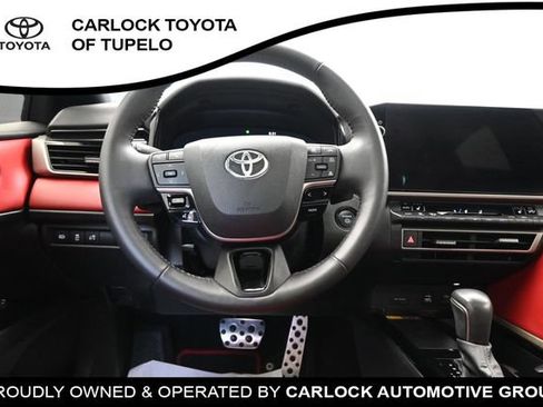 Used 2025 Toyota Camry XSE FWD image 29