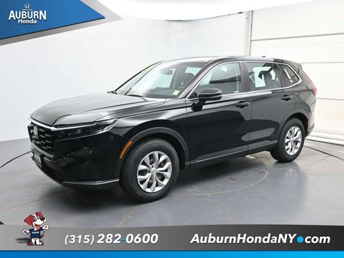 Used 2023 Honda CR-V LX image 2