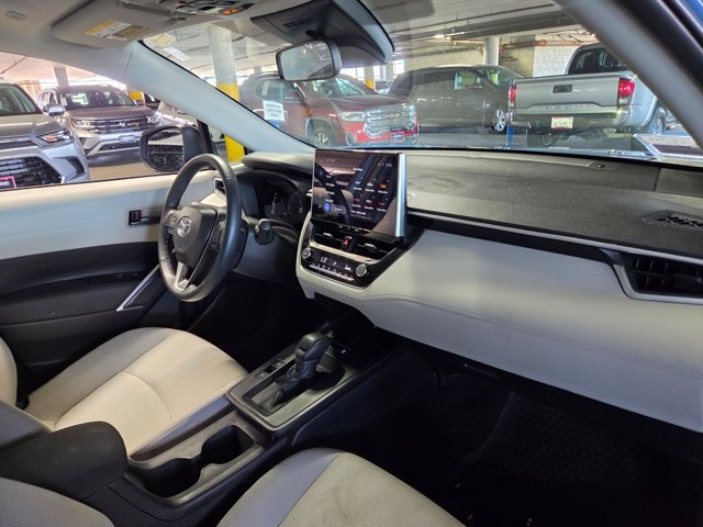 Certified 2026 Toyota Corolla Cross LE w/ Moonroof Package AWD/4WD image 18