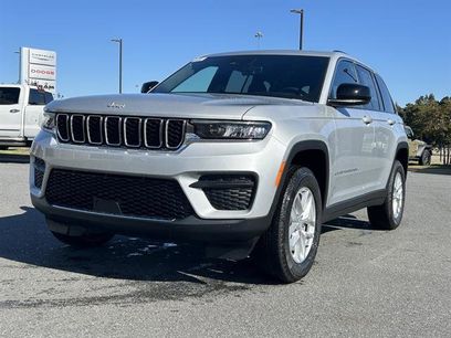 New 2025 Jeep Grand Cherokee Laredo X