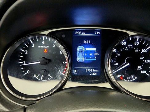 Used 2016 Nissan Rogue S AWD/4WD image 14