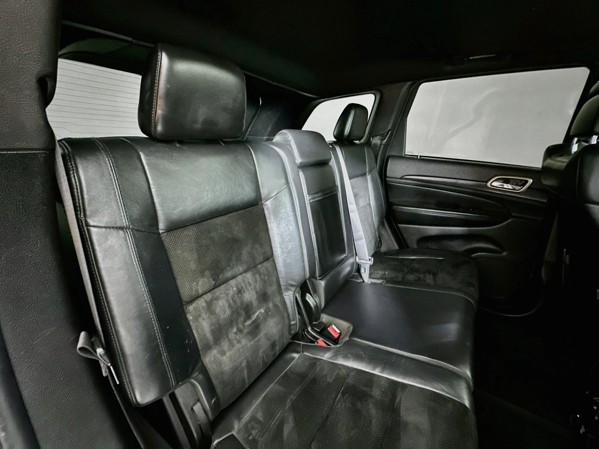Used 2014 Jeep Grand Cherokee Altitude AWD/4WD image 27
