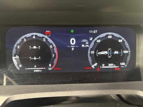 Used 2025 Toyota 4Runner TRD Off-Road image 18